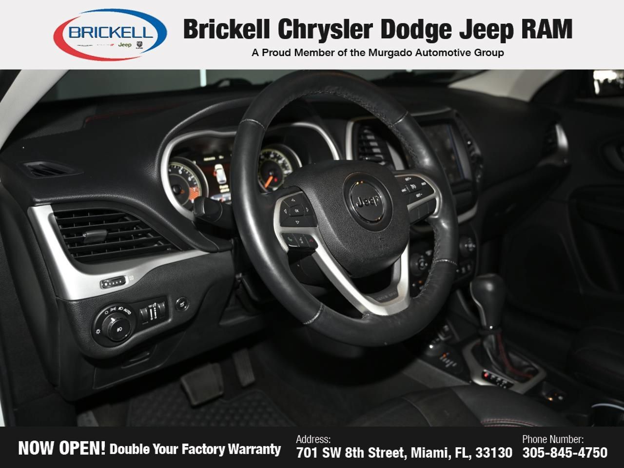 Used 2015 Jeep Cherokee Trailhawk w/ Comfort/Convenience Group AWD/4WD image 25