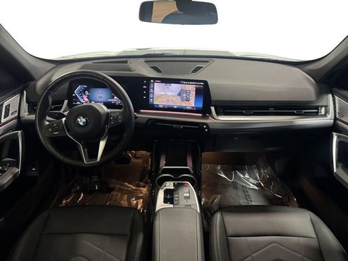 Used 2023 BMW X1 xDrive28i w/ Premium Package image 14