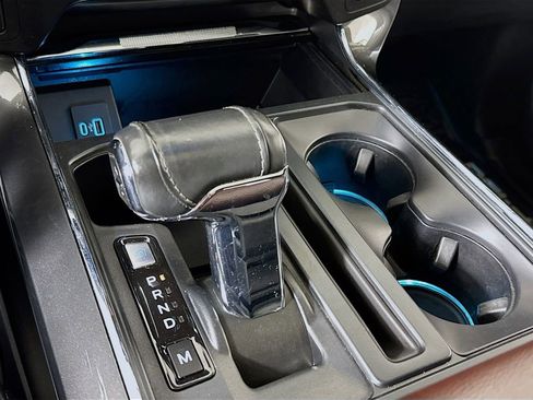 Used 2021 Ford F150 Lariat w/ Equipment Group 502A High image 16