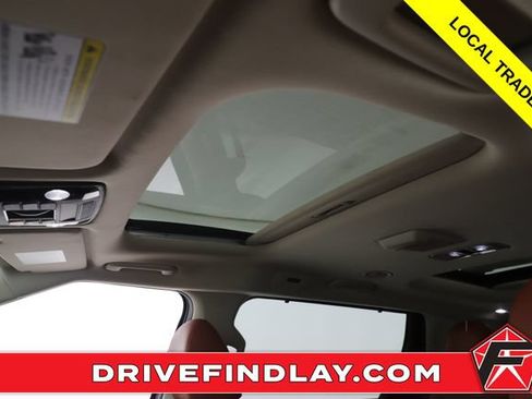 Used 2024 Kia Carnival SX Prestige FWD image 18