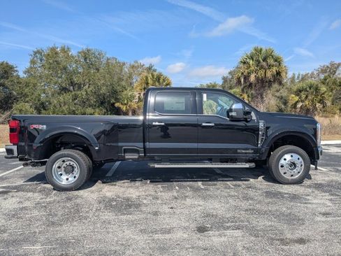 New 2026 Ford F450 Lariat w/ Chrome Package image 4