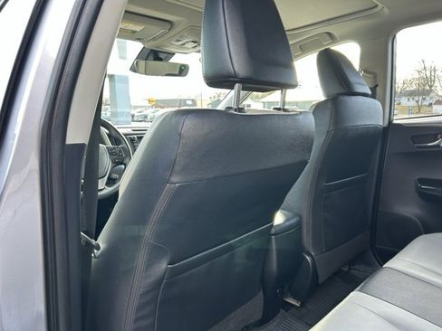 Used 2018 Toyota RAV4 Limited image 19