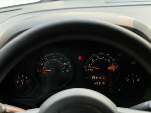 Used 2015 Jeep Patriot Sport w/ Power Value Group FWD image 34