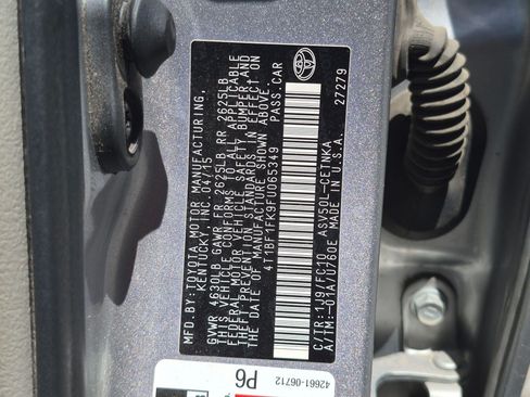 Used 2015 Toyota Camry LE FWD image 34