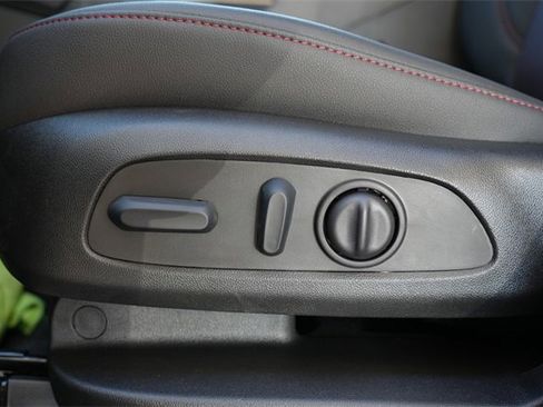 New 2025 Chevrolet Blazer RS w/ Enhanced Convenience Package image 20