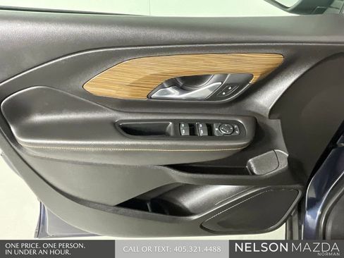 Used 2018 GMC Terrain SLE FWD image 16