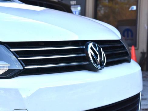 Used 2014 Volkswagen Eos Komfort image 18