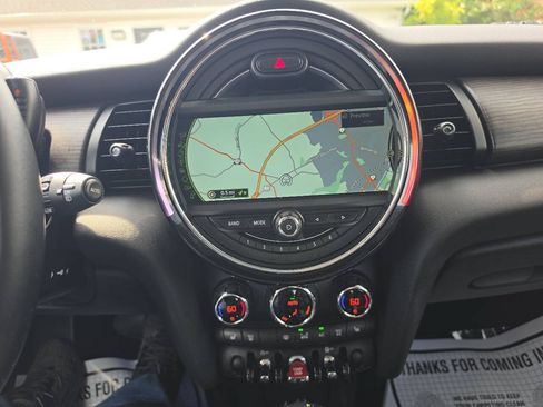 Used 2015 MINI Cooper S FWD image 39