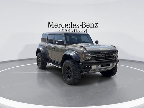 Used 2025 Ford Bronco Raptor AWD/4WD image 2