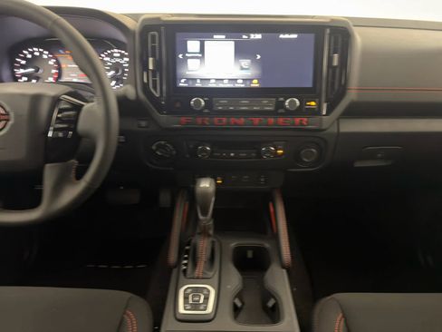 New 2026 Nissan Frontier PRO-4X w/ Tow Package AWD/4WD image 19