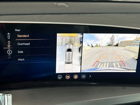 New 2026 Cadillac Vistiq Premium Luxury w/ LPO, Floor Liner Package AWD/4WD image 20