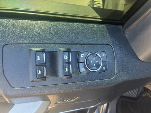 Used 2016 Ford F150 Lariat w/ Equipment Group 502A Luxury image 14