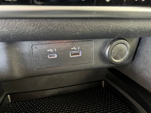 Used 2021 Nissan Rogue SV AWD/4WD image 52