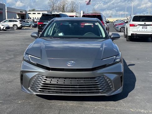 New 2026 Toyota Camry XLE image 24