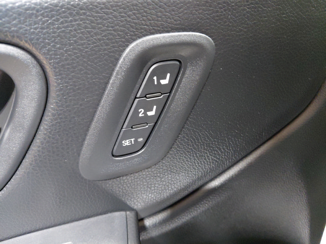 Used 2025 Honda Pilot Elite image 25