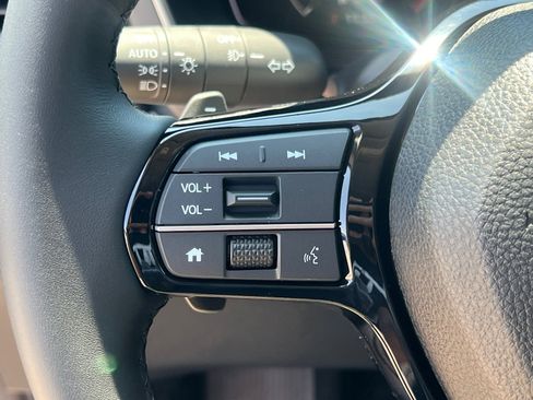 New 2025 Honda Pilot EX-L image 18