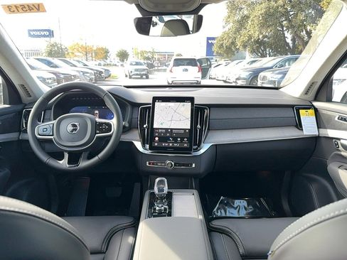 New 2026 Volvo XC90 B6 Ultra image 18