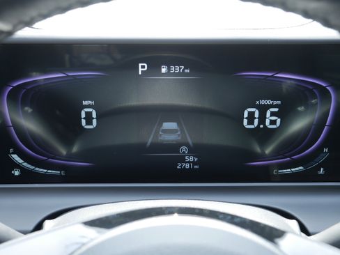 Certified 2025 Kia Seltos S AWD/4WD image 31