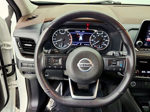 Used 2021 Nissan Rogue SL AWD/4WD image 14