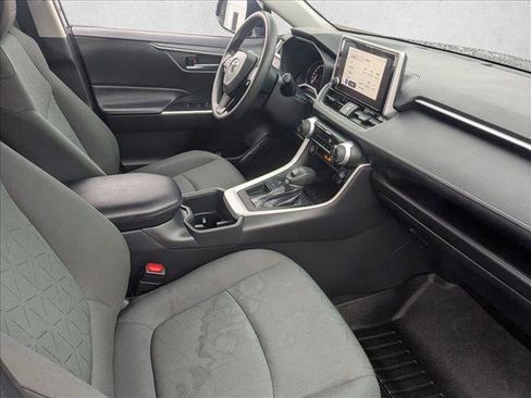 Used 2024 Toyota RAV4 XLE image 22