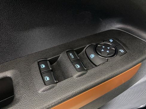 Used 2022 Ford EcoSport SE w/ SE Appearance Package image 16