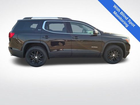 Used 2018 GMC Acadia SLT FWD image 2