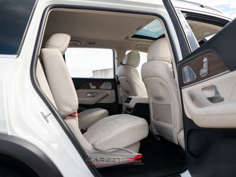 Used 2021 Mercedes-Benz GLS 450 4MATIC image 19