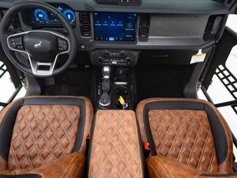 Used 2026 Ford Bronco Big Bend image 2