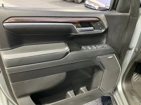 Used 2024 Chevrolet Silverado 1500 RST image 7