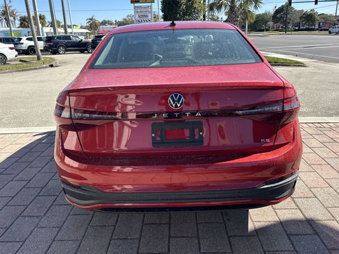 New 2026 Volkswagen Jetta SE image 7