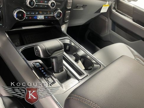 New 2025 Ford F150 Lariat w/ Equipment Group 502A High image 17