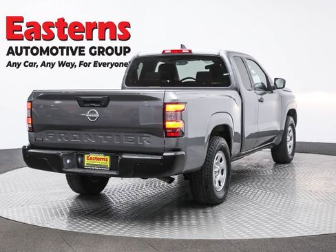 Used 2022 Nissan Frontier S image 5