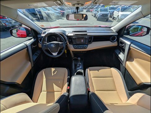 Used 2016 Toyota RAV4 XLE AWD/4WD image 13
