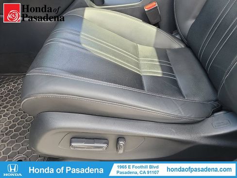 Used 2024 Honda HR-V EX-L image 22