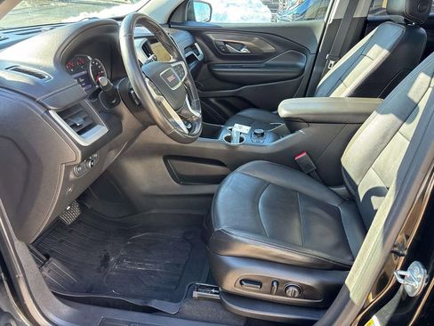 Used 2021 GMC Terrain SLT w/ Infotainment Package II image 8