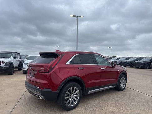 Used 2021 Cadillac XT4 Premium Luxury image 23