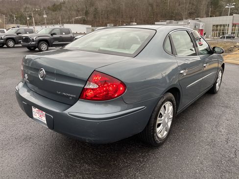 Used 2007 Buick LaCrosse CX image 2