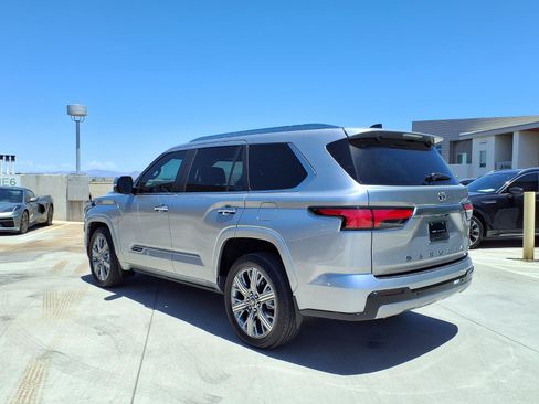 Used 2026 Toyota Sequoia Capstone AWD/4WD image 4