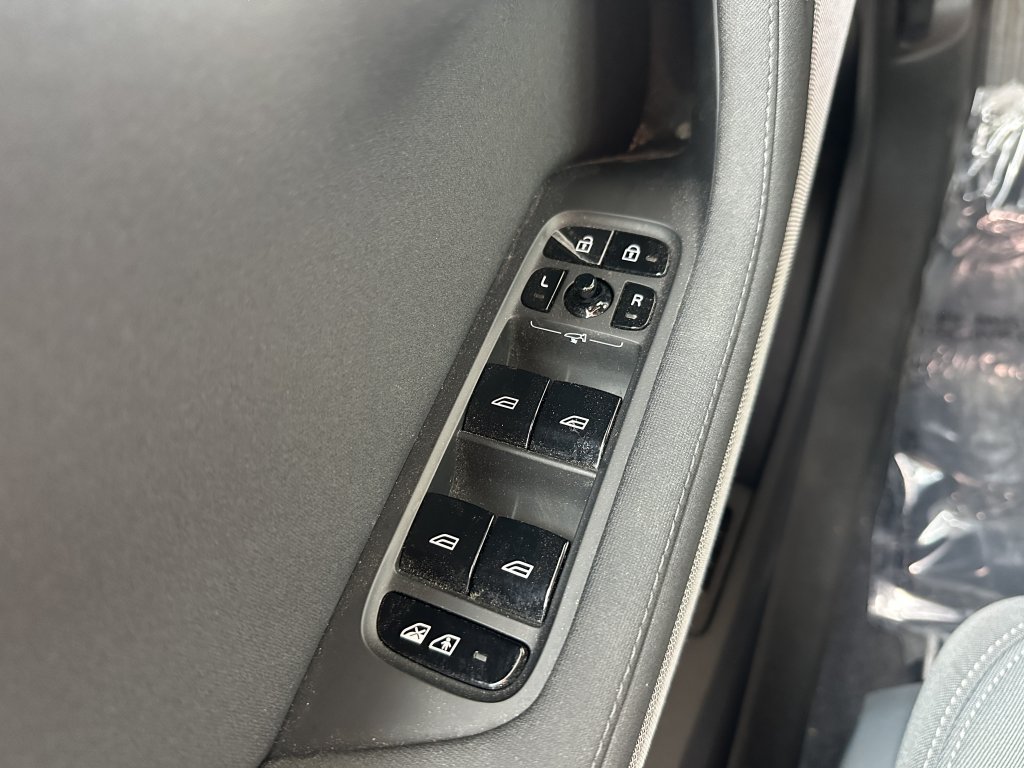Used 2024 Polestar Polestar 2 w/ Pilot Pack RWD image 29