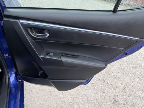 Used 2015 Toyota Corolla S FWD image 18