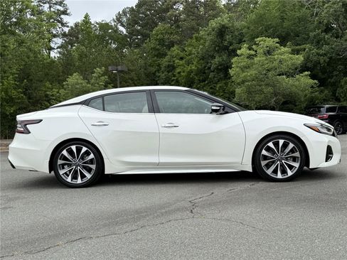 Used 2023 Nissan Maxima Platinum w/ Sport Mat Group FWD image 28