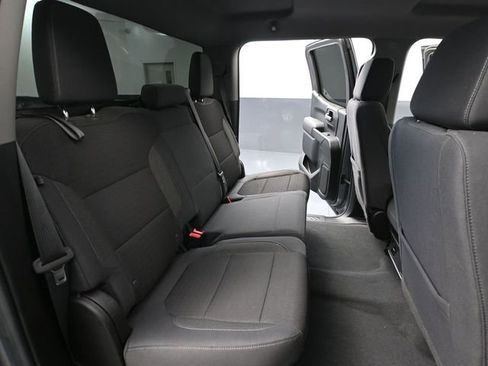 Used 2019 Chevrolet Silverado 1500 LT image 40