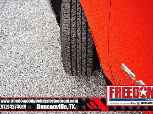 Used 2024 RAM 1500 Laramie AWD/4WD image 41