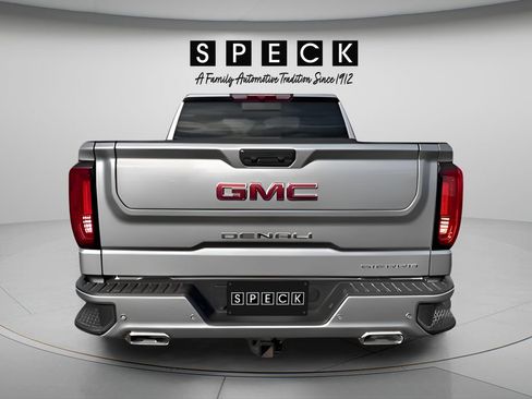 Used 2025 GMC Sierra 1500 Denali AWD/4WD image 4