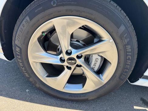 Used 2026 Genesis GV70 2.5T Select AWD/4WD image 25