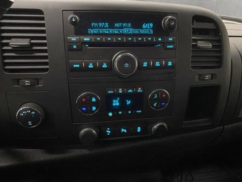 Used 2013 Chevrolet Silverado 1500 LT w/ Interior Plus Package image 9