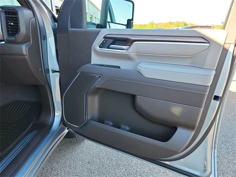 New 2026 Chevrolet Silverado 3500 LT w/ Safety Package image 26