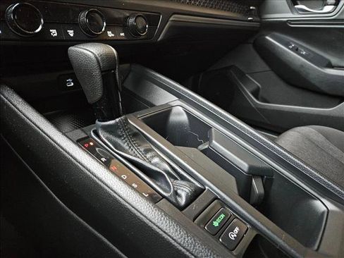 Used 2024 Honda Accord EX image 14