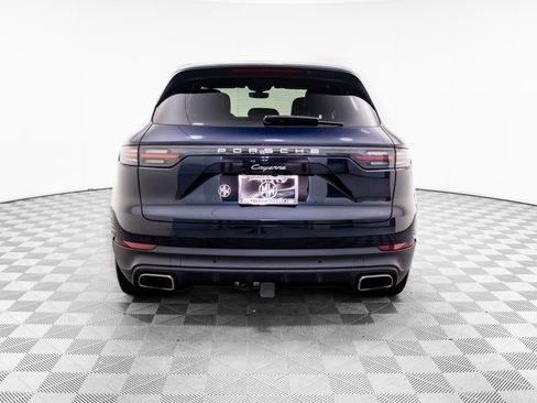 Certified 2021 Porsche Cayenne image 10