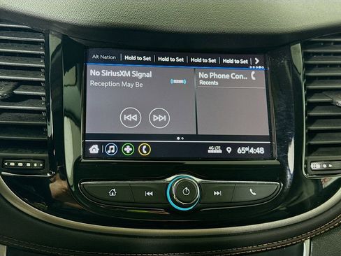 Used 2020 Chevrolet Trax LT image 6